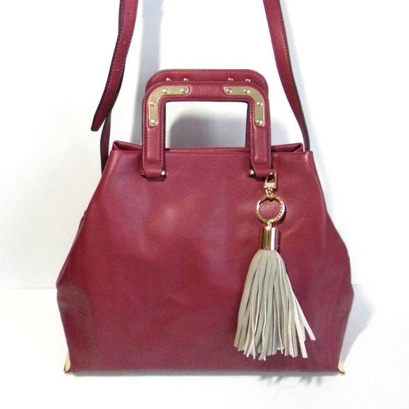 Steve Madden Handbags - STEVE MADDEN Purse w/ tussle Handbag